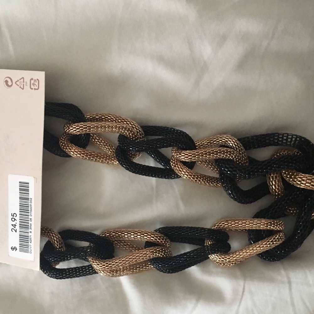 Gorgeous thick black & gold fashion link necklace